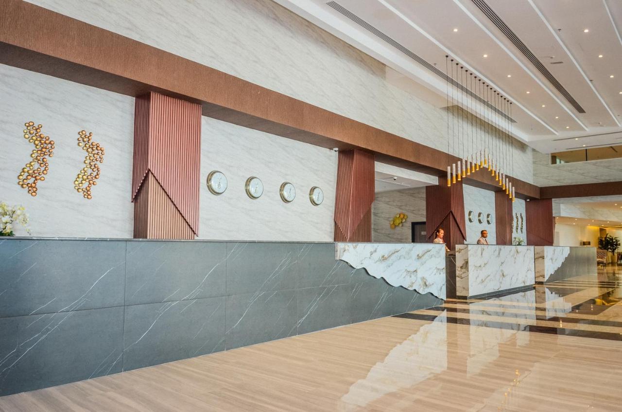 Vogo Grand Hotel Formerly Best Western Plus Hotel Dubai Academic City מראה חיצוני תמונה