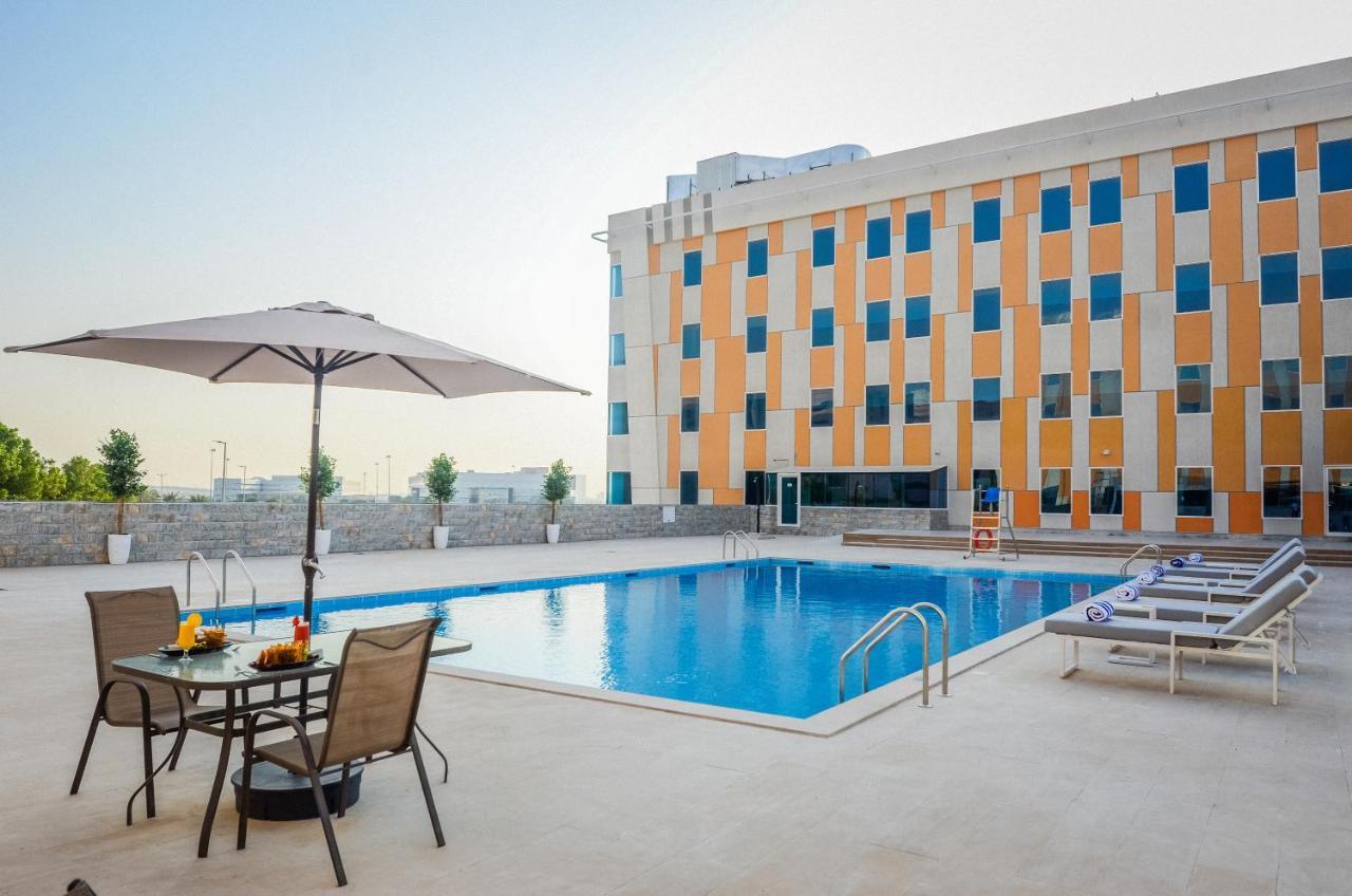 Vogo Grand Hotel Formerly Best Western Plus Hotel Dubai Academic City מראה חיצוני תמונה