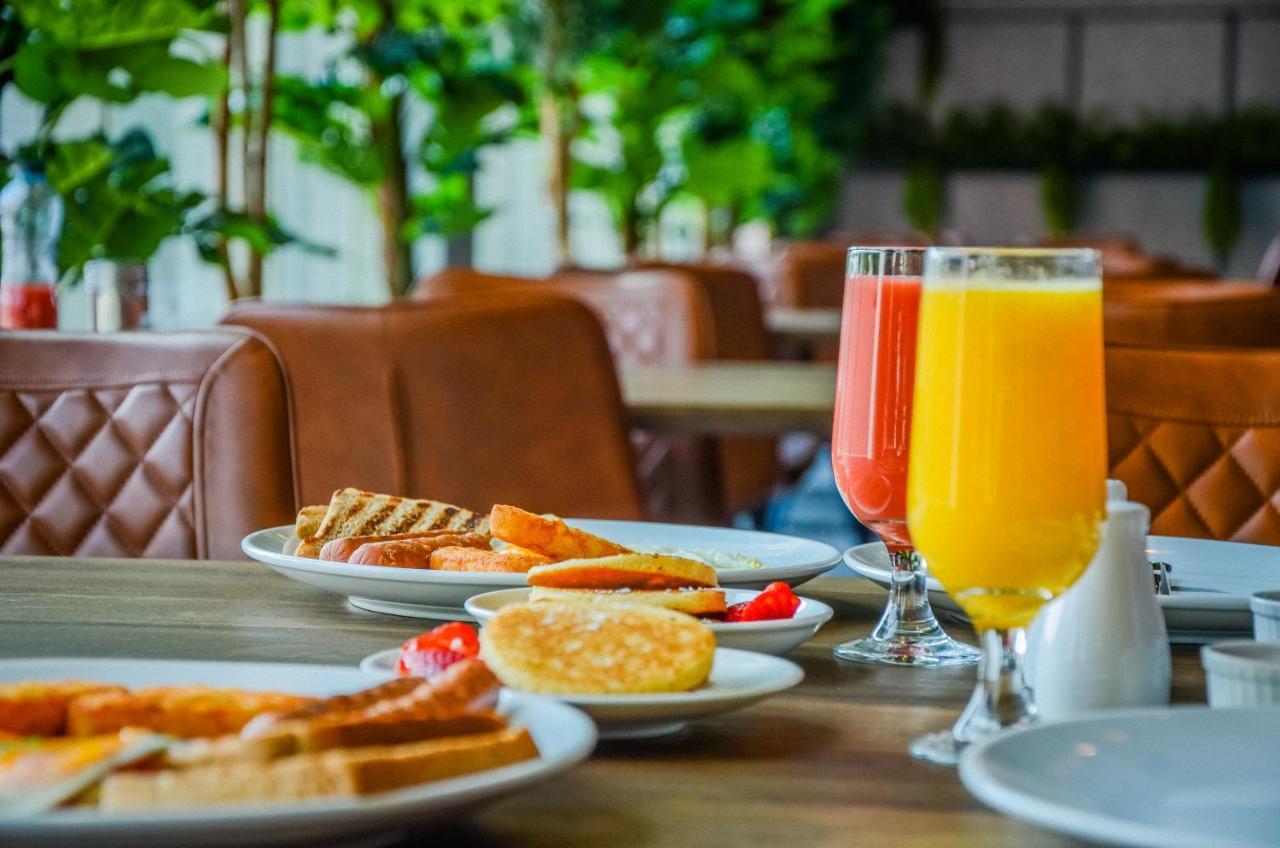 Vogo Grand Hotel Formerly Best Western Plus Hotel Dubai Academic City מראה חיצוני תמונה