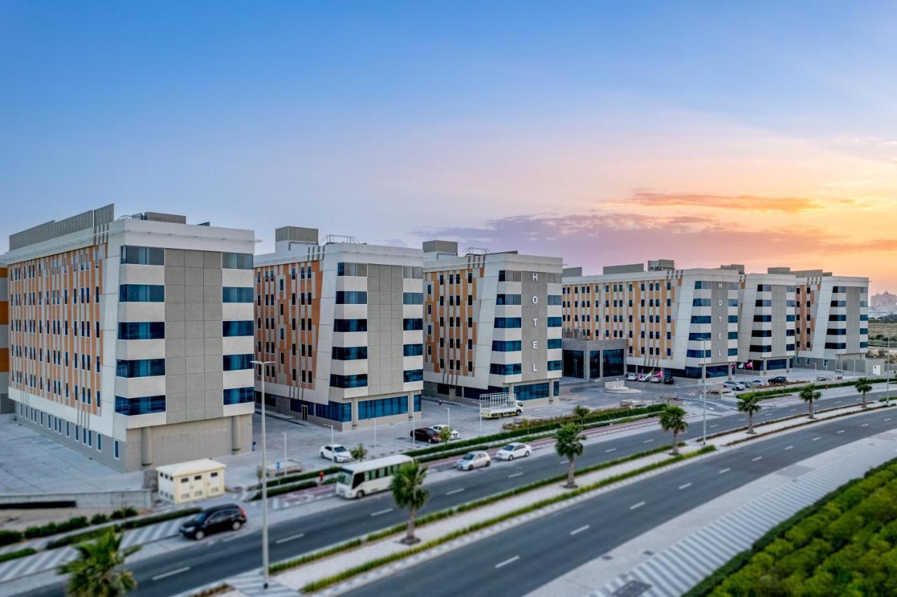 Vogo Grand Hotel Formerly Best Western Plus Hotel Dubai Academic City מראה חיצוני תמונה